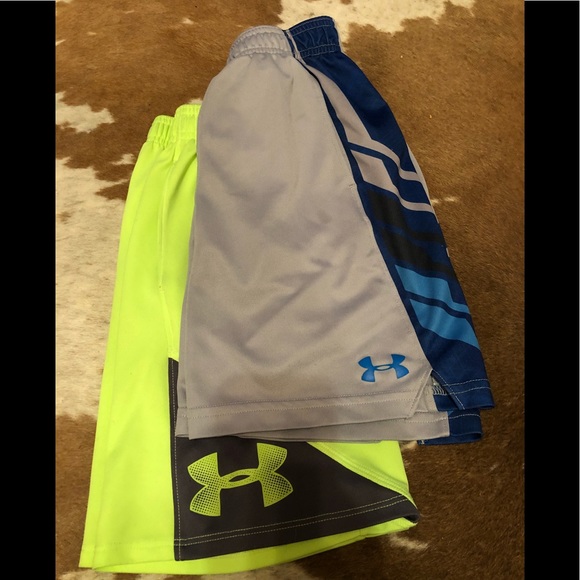 Under Armour gym shorts - Picture 1 of 1